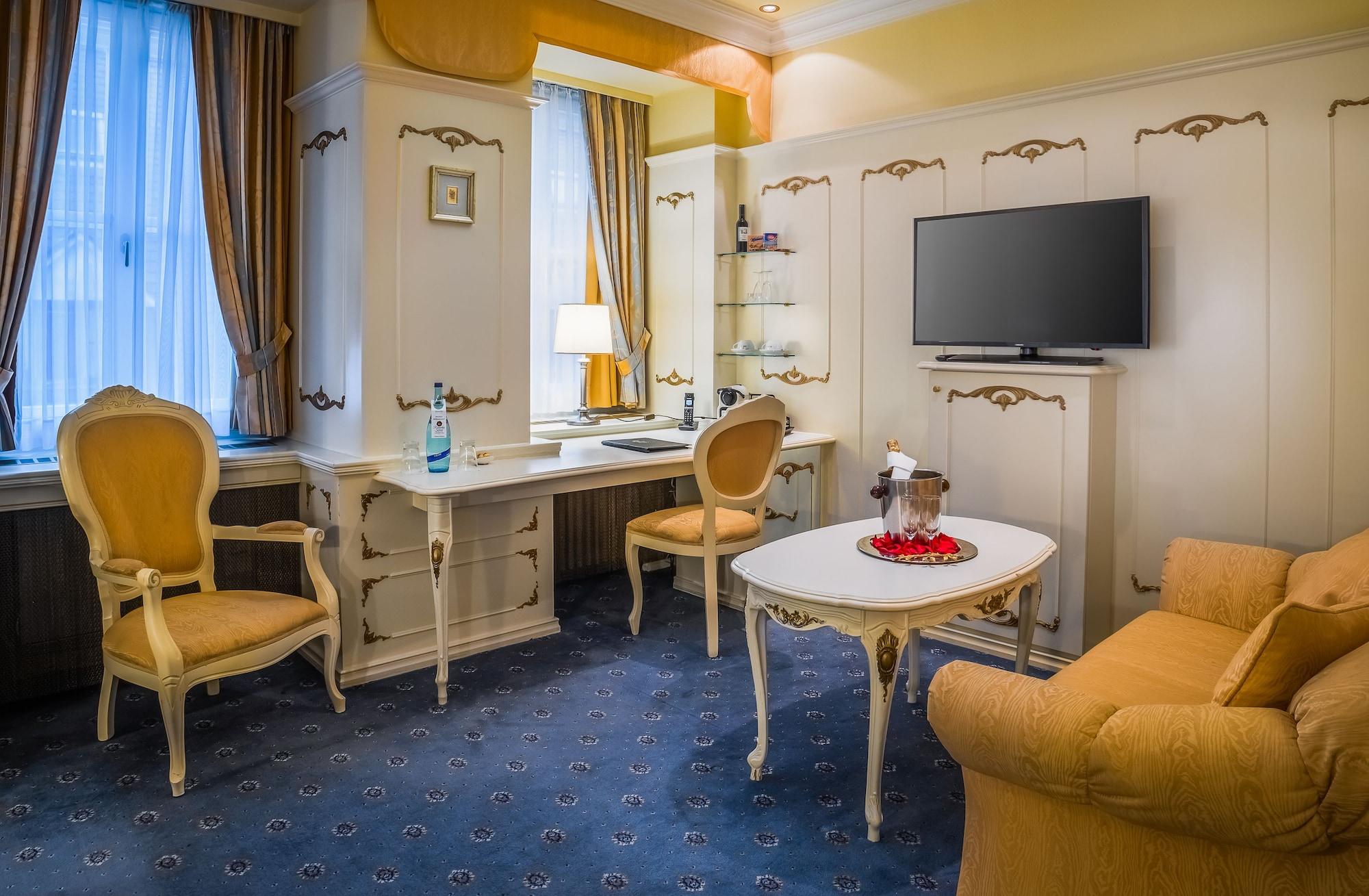 ชลอสส์โฮเต็ล โรมิเชอร์ ไคเซอร์ Hotel เวียนนา ภายนอก รูปภาพ