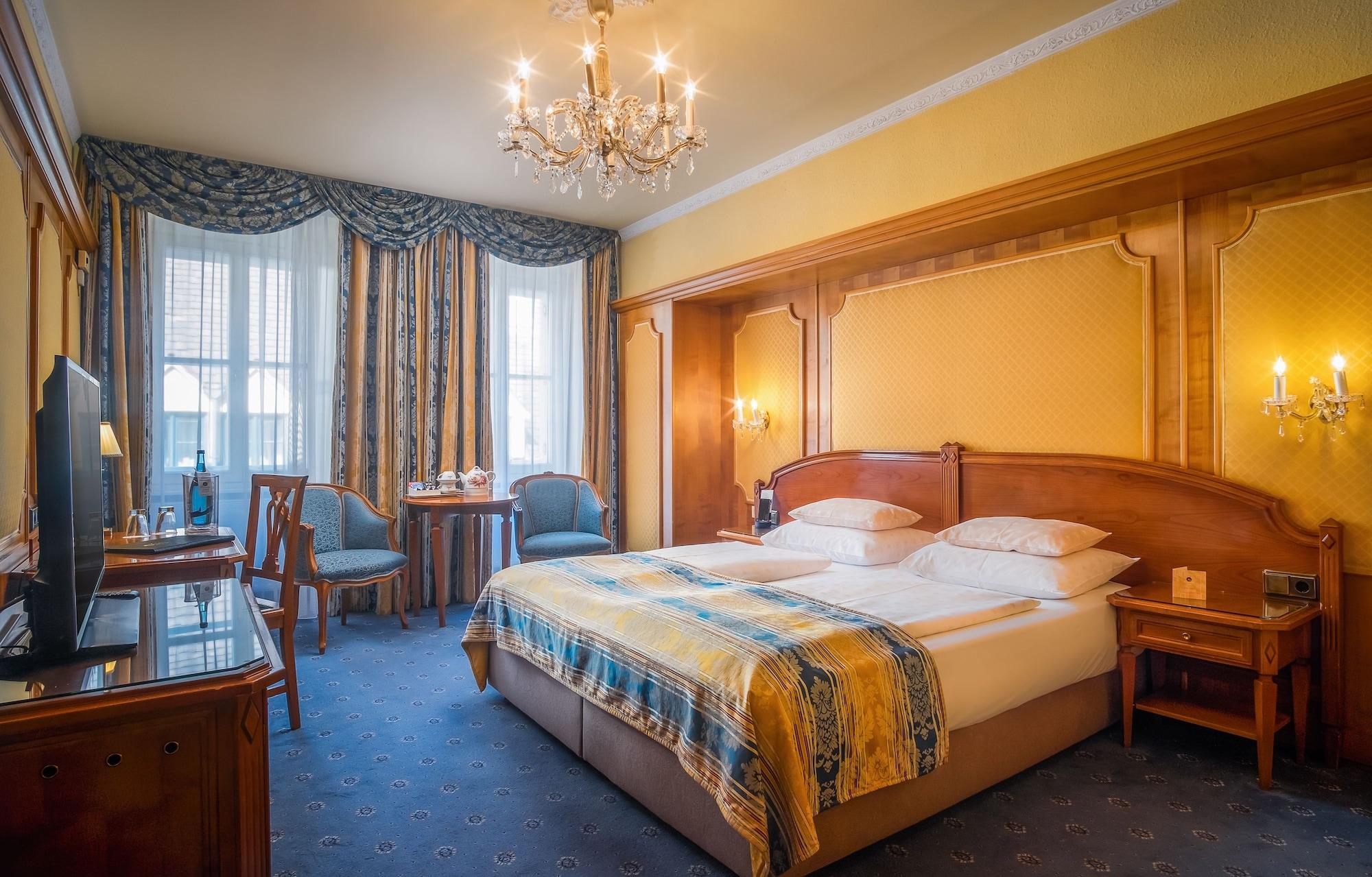 ชลอสส์โฮเต็ล โรมิเชอร์ ไคเซอร์ Hotel เวียนนา ภายนอก รูปภาพ