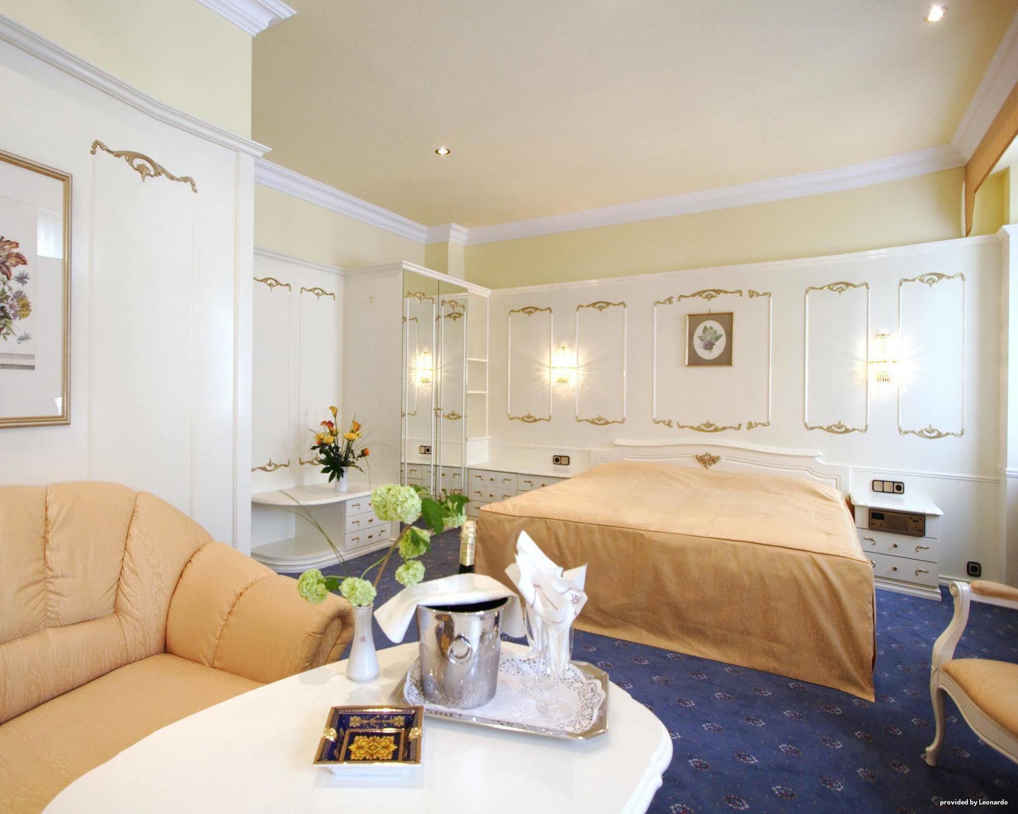 ชลอสส์โฮเต็ล โรมิเชอร์ ไคเซอร์ Hotel เวียนนา ห้อง รูปภาพ